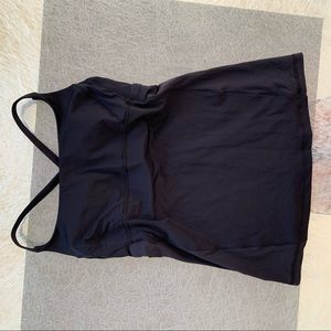 Lululemon black tank top with built in sports bra